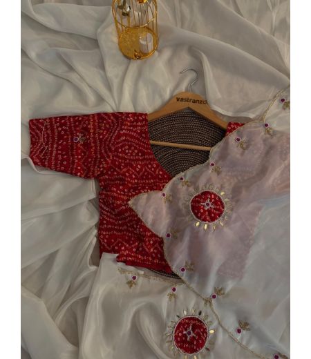 DB206 Beautiful Soft Silk Hand Pearl Work Celebrity Inspired Saree.(Blouse Unstitched)