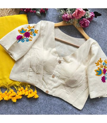 DB143 cotton saree And Beautiful Havy Cotton Blouse.