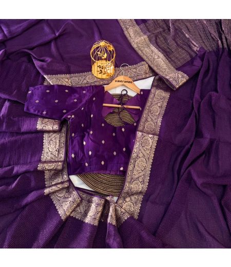 DB276 Beautiful Soft Viscose Chinon Jacquard Weaving Celebrity Inspired Sarees.(Blouse Unstitched)