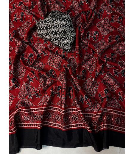 DB904 Beautiful Soft Gajji Crape Silk Ajrakh Printed Celebrity Inspired Saree.