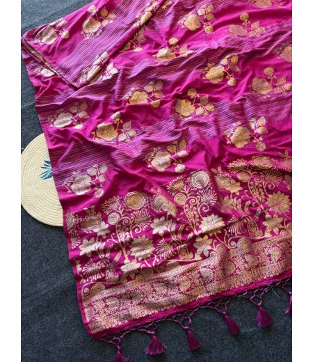 DB907 Beautiful Soft Khadi Georgette Zari Weaving Celebrity Inspired Sarees.