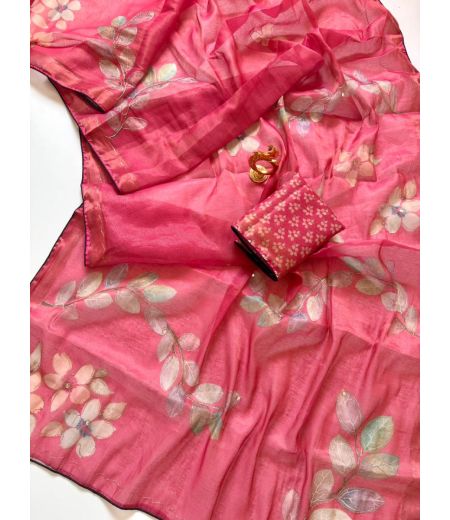 DB930 Beautiful Soft Erode Silk Zari Weaving Celebrity Inspired Sarees.