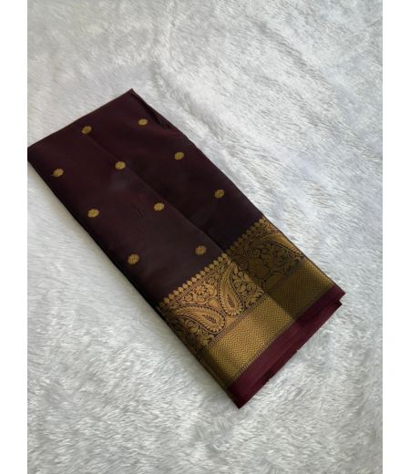 DB938 Beautiful Soft Gadwal Silk Zari Weaving Celebrity Inspired Sarees.