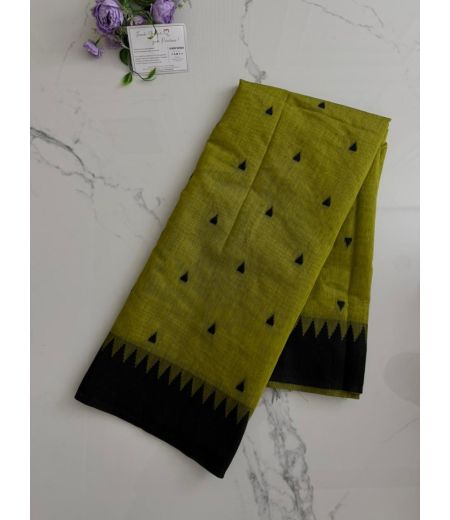 DB951  Beautiful Soft Gadwal Cotton Silk Celebrity Inspired Sarees.