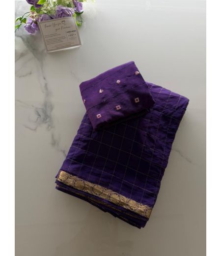 DB01 Beautiful Soft Viscose Chinon Jacquard Weaving Sarees with Weaving Blouse.(Blouse Unstitched)
