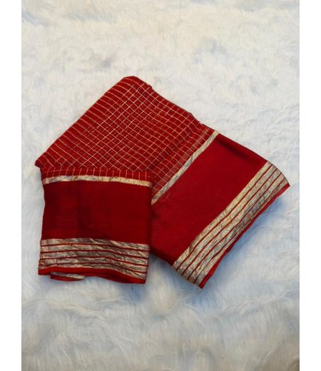 DB1135  Soft Viscose Georgette Zari Chex Weaving Sarees With Sartin Border.